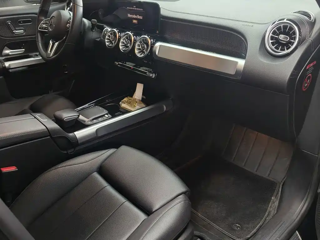Mercedes-Benz EQB — миниатюра 10
