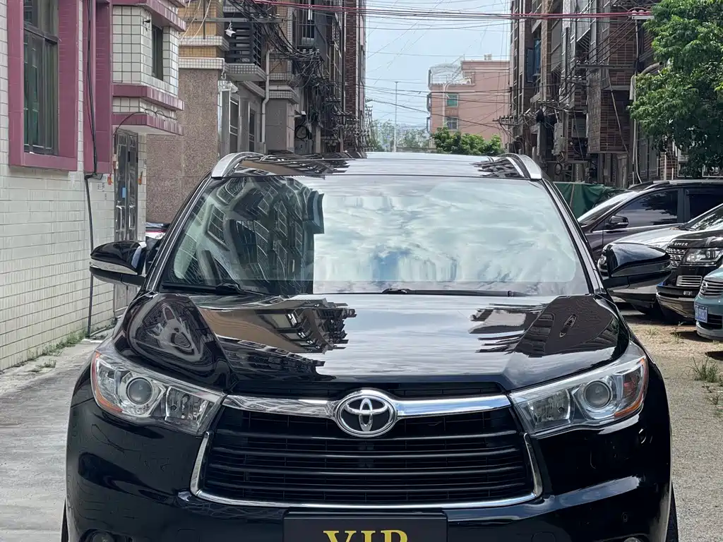 Toyota Highlander — миниатюра 2
