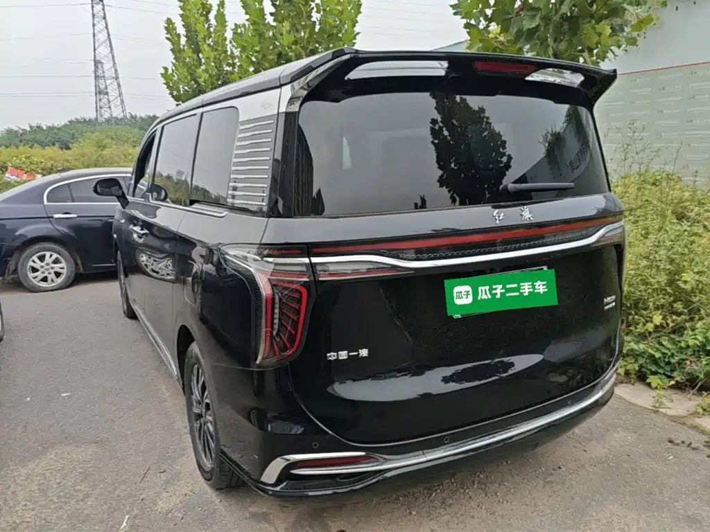 Hongqi Hongqi HQ9 PHEV — миниатюра 5
