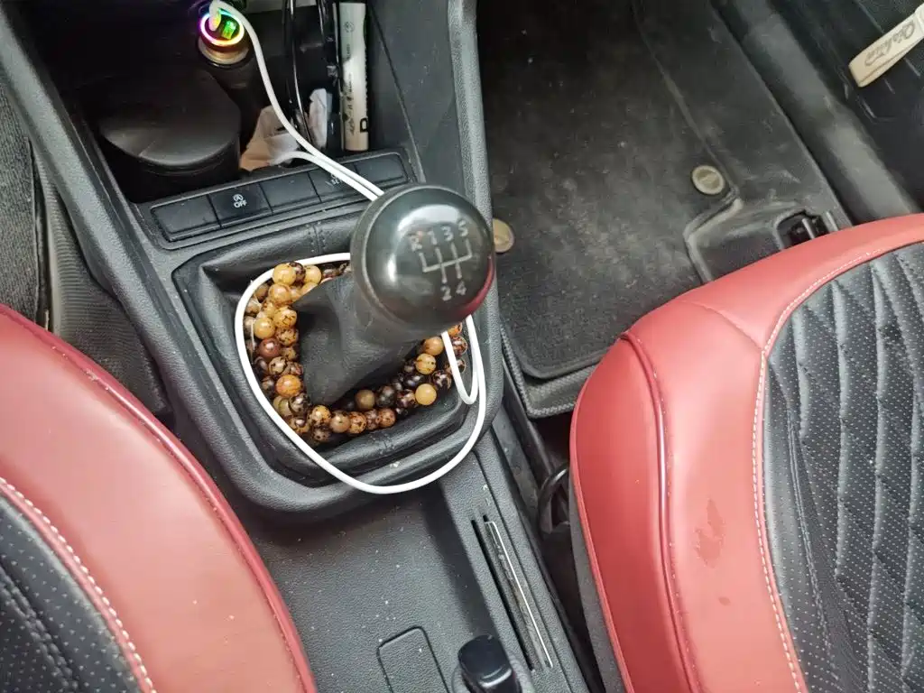 Volkswagen Santana — миниатюра 10