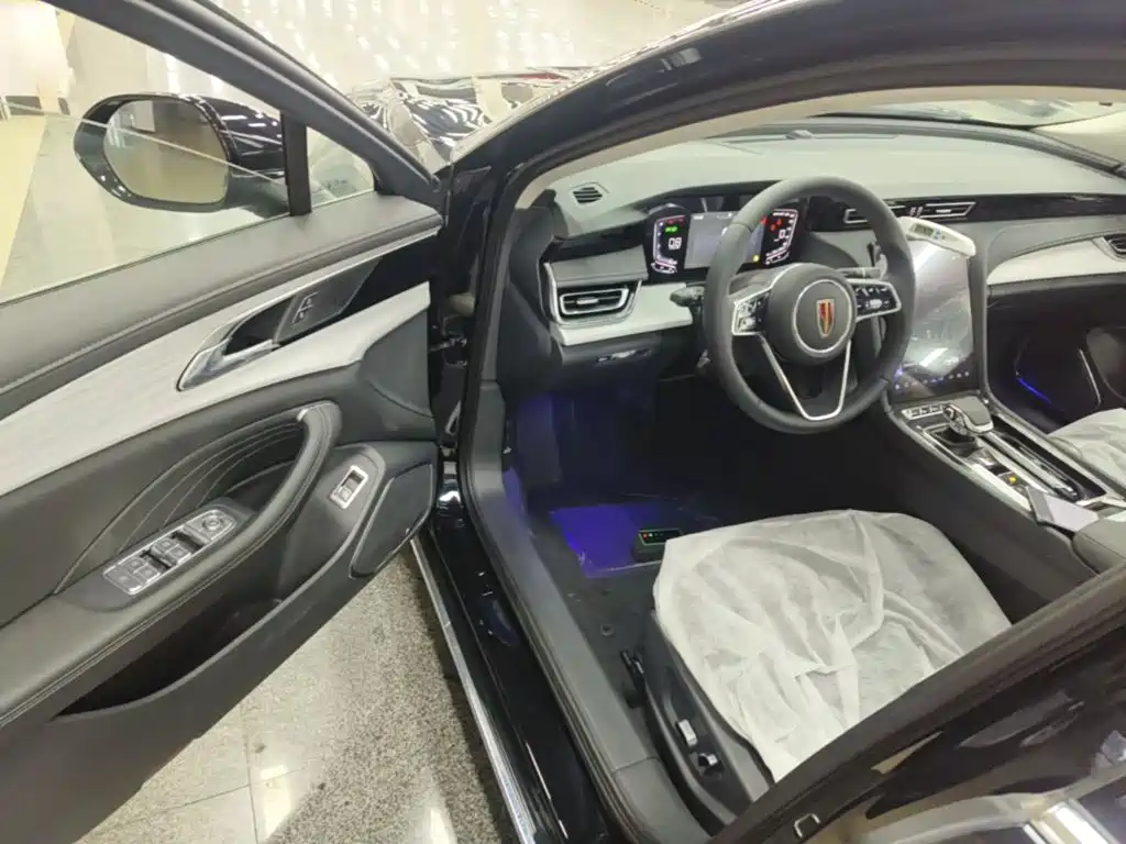 Hongqi Hongqi H5 — миниатюра 16