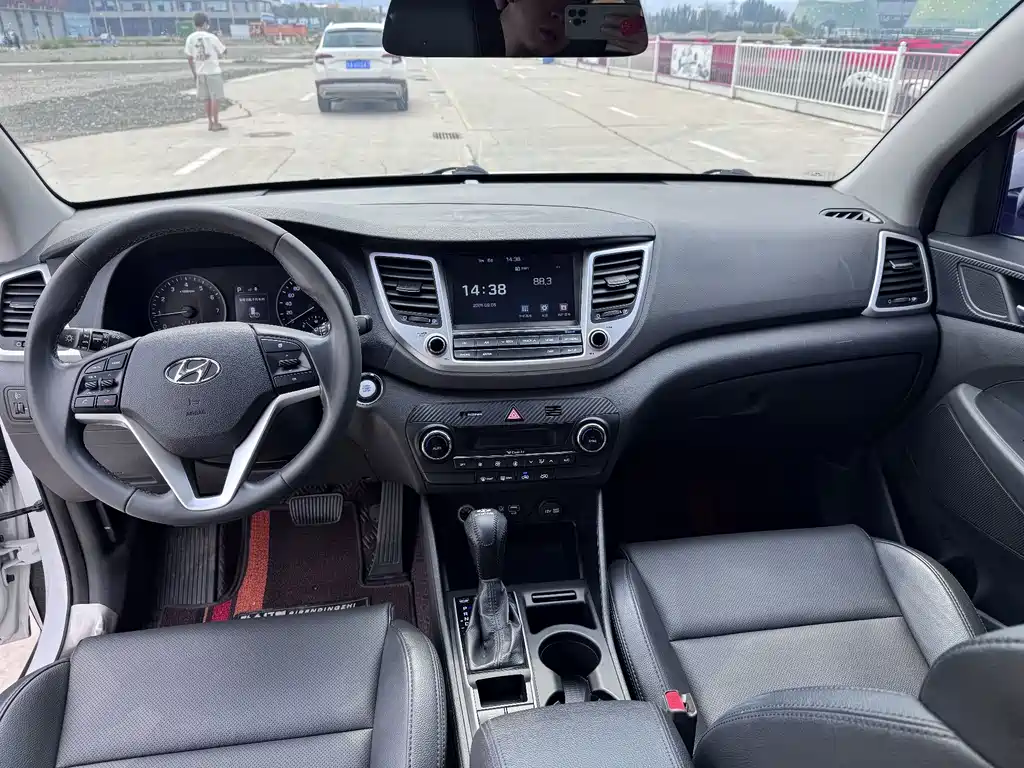 Hyundai Tucson — миниатюра 7