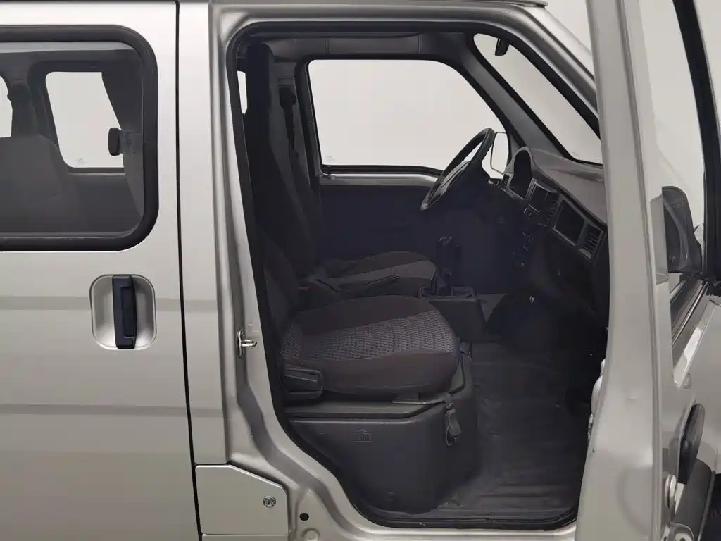 Wuling Zhiguang — миниатюра 23
