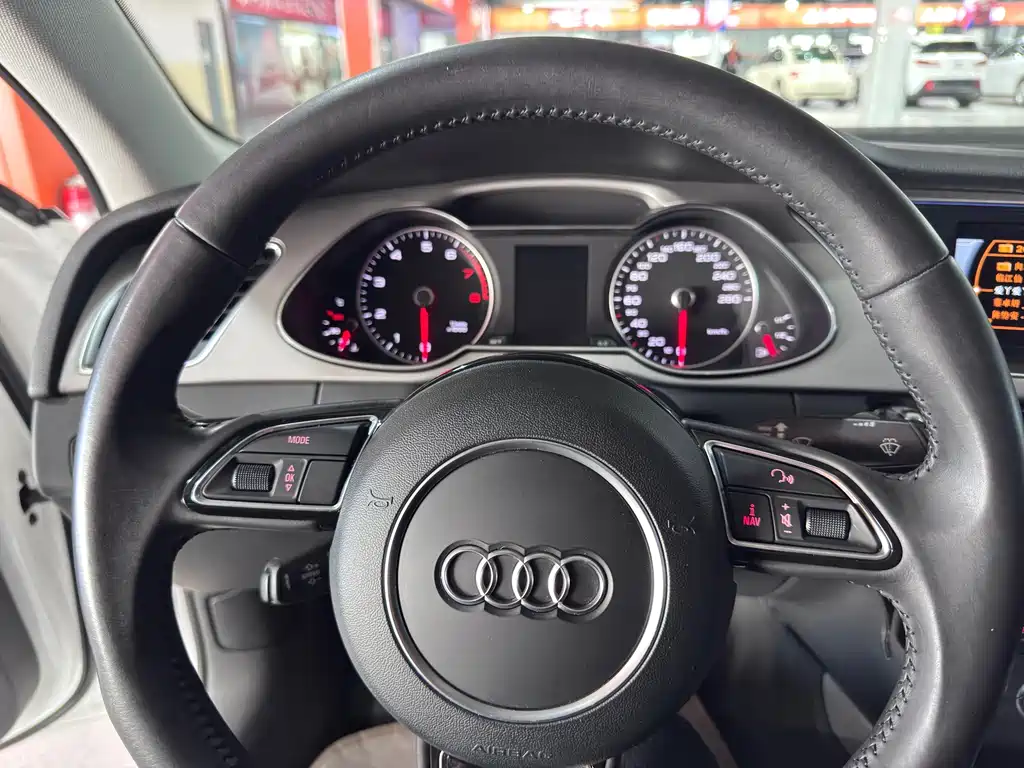 Audi A4L — миниатюра 13