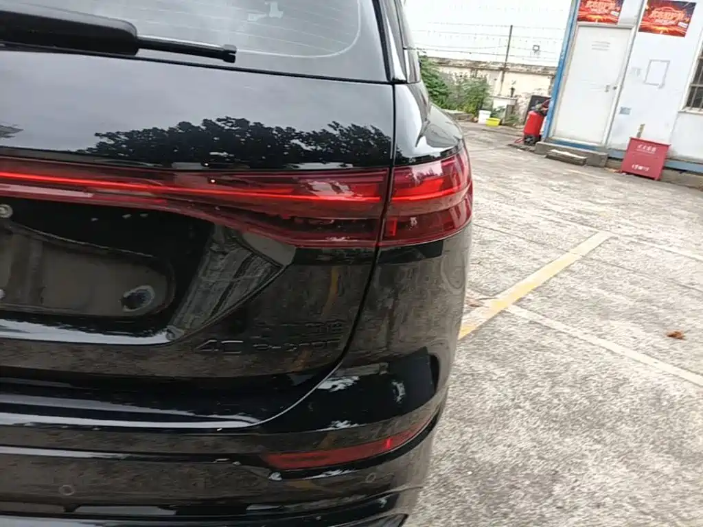 Audi Q5 e-tron — миниатюра 8