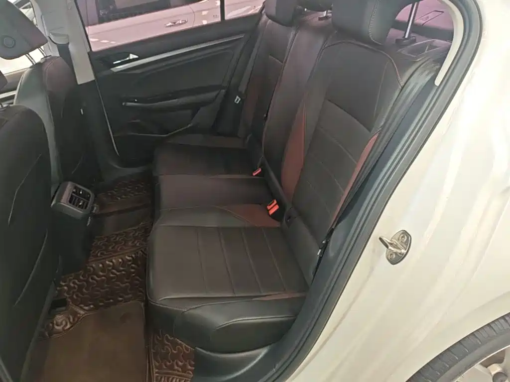 Volkswagen Bora — миниатюра 17