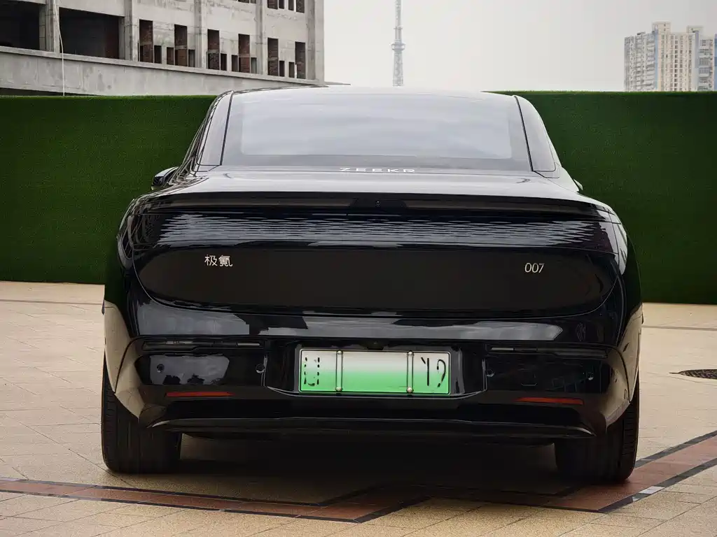 ZEEKR EXTREME KRYPTON 007