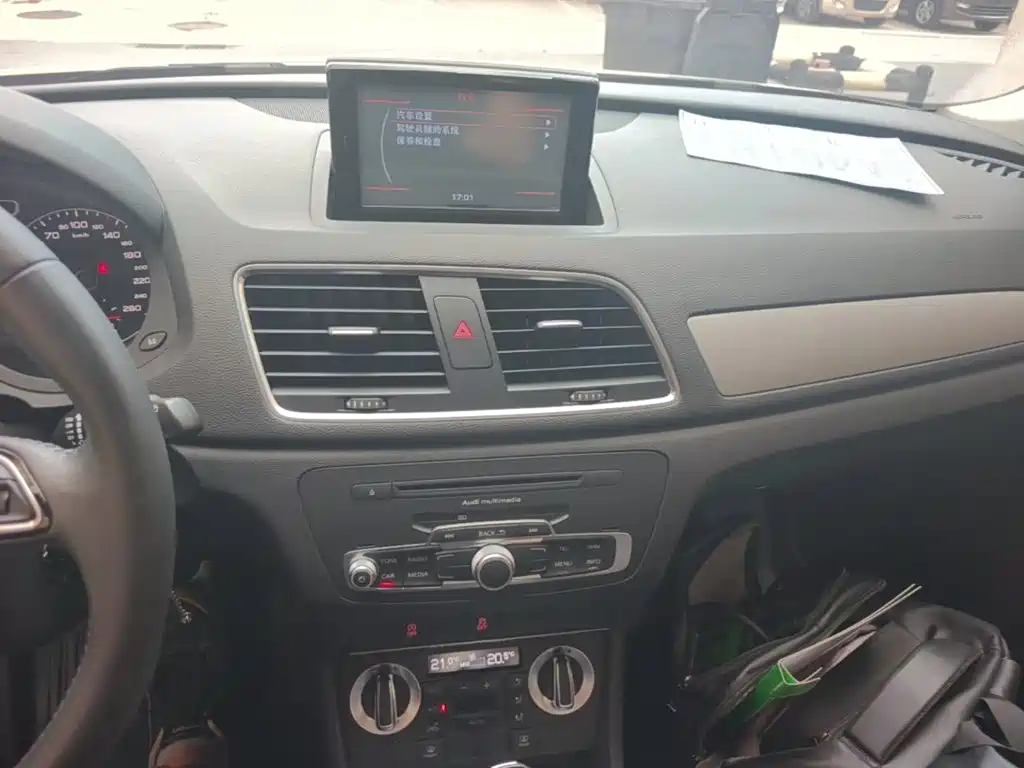 Audi Q3 — миниатюра 13