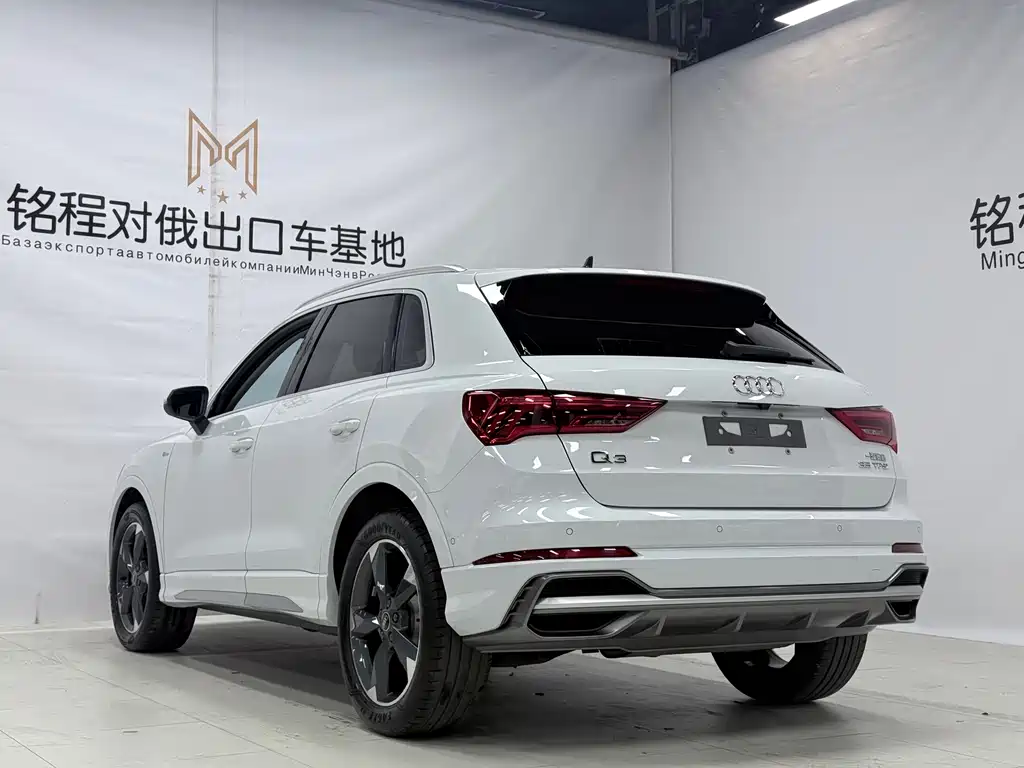 Audi Q3 2022 35 TFSI Fashion