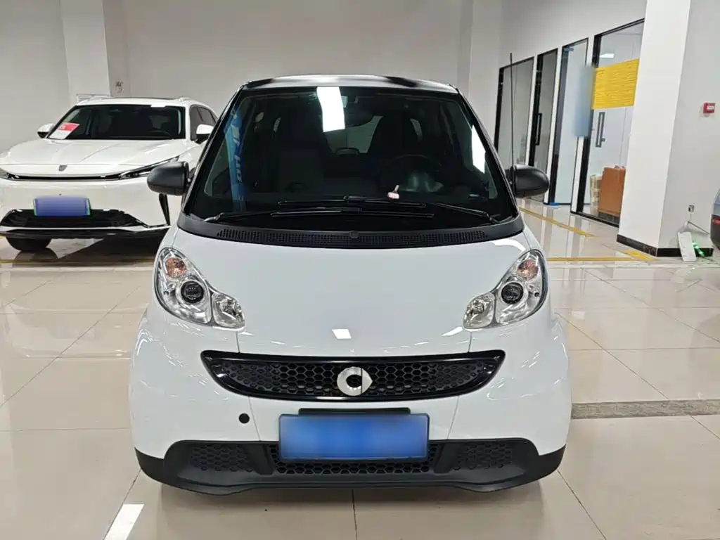 smart Smart Fortwo — миниатюра 3
