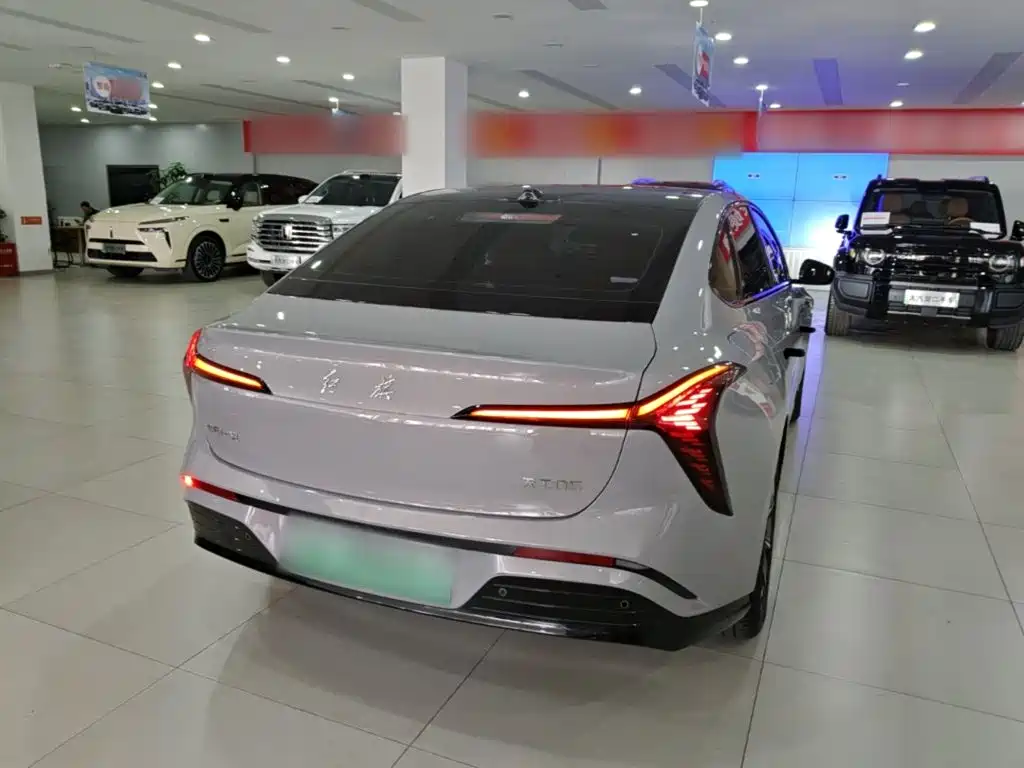 Hongqi Hongqi Tiangong 05 — миниатюра 7