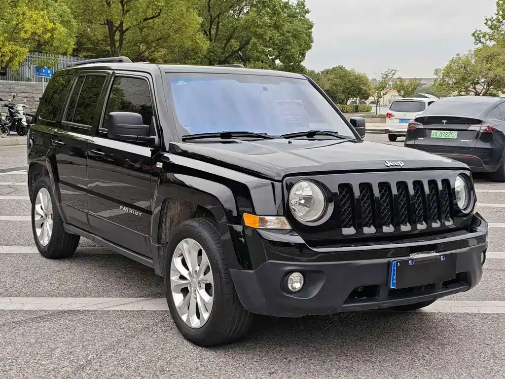 Jeep Patriot — миниатюра 3