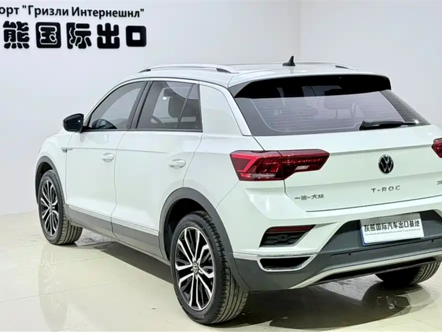 Volkswagen T-Roc 2022 280TSI DSG PLUS