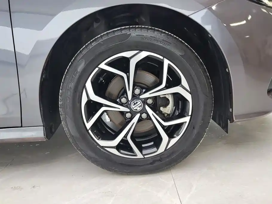 MG MG5 — миниатюра 6