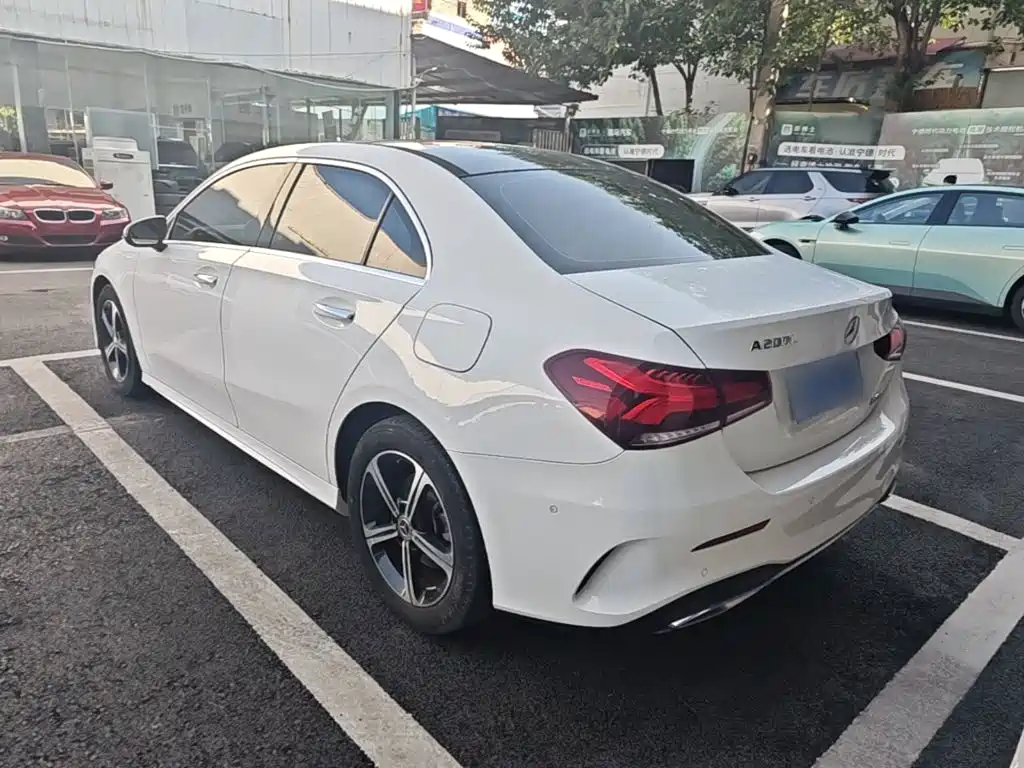 Mercedes-Benz A-Class — миниатюра 5