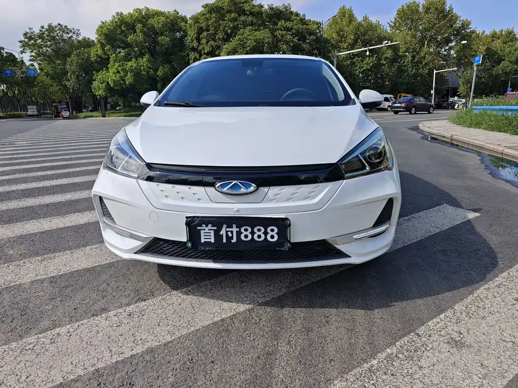 Chery New Energy Arrizo e — миниатюра 2