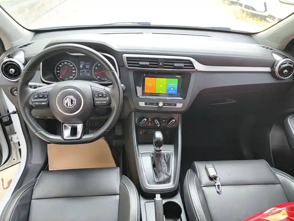 MG ZS — миниатюра 10