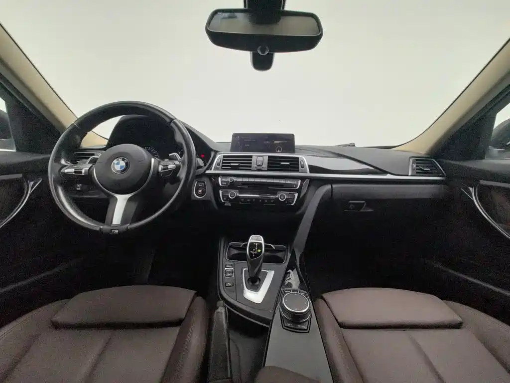 BMW 3 Series — миниатюра 5