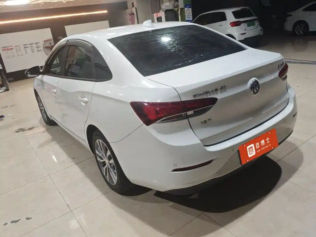 Buick Excelle — миниатюра 9