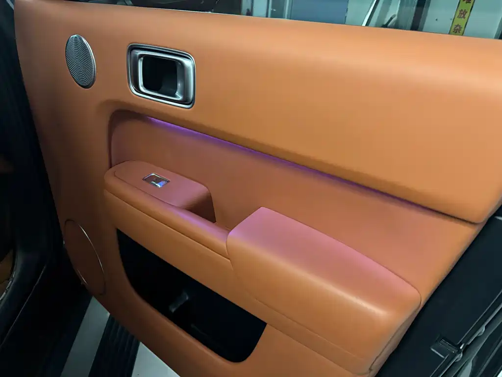 Li Auto Li L8 — миниатюра 6