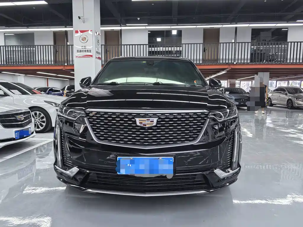 Cadillac XT6 — миниатюра 2