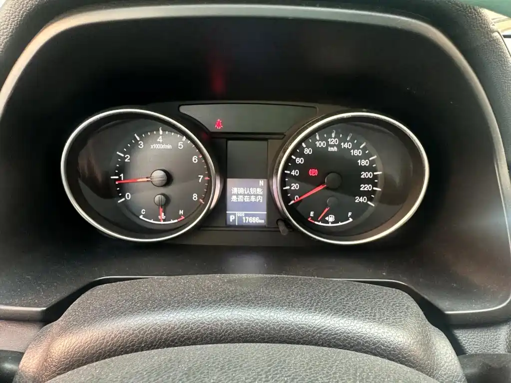 Haval M6 — миниатюра 6
