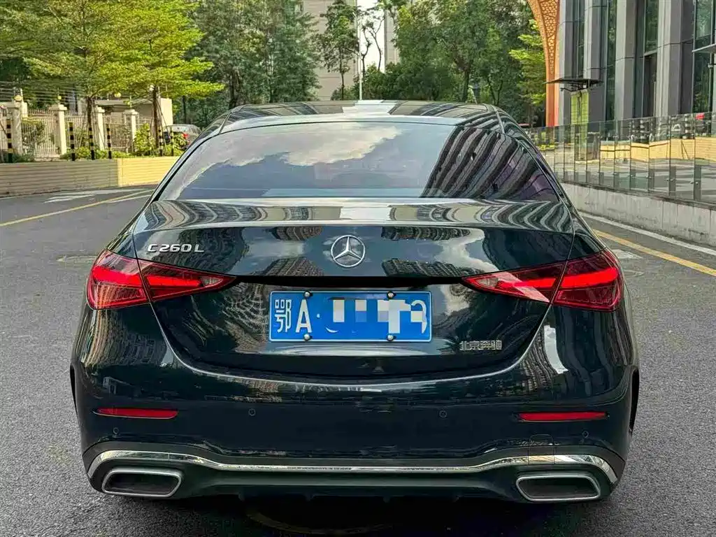 Mercedes-Benz C-Class — миниатюра 5