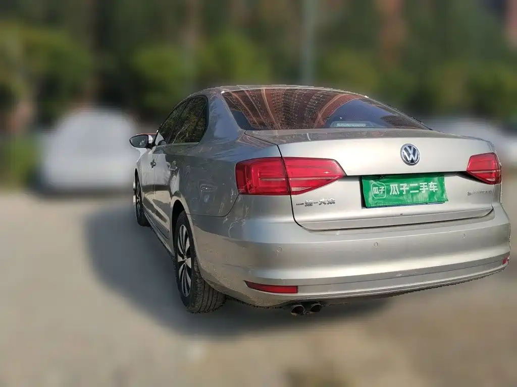 Volkswagen Sagitar — миниатюра 4