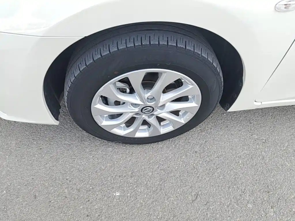 Nissan Sylphy — миниатюра 23