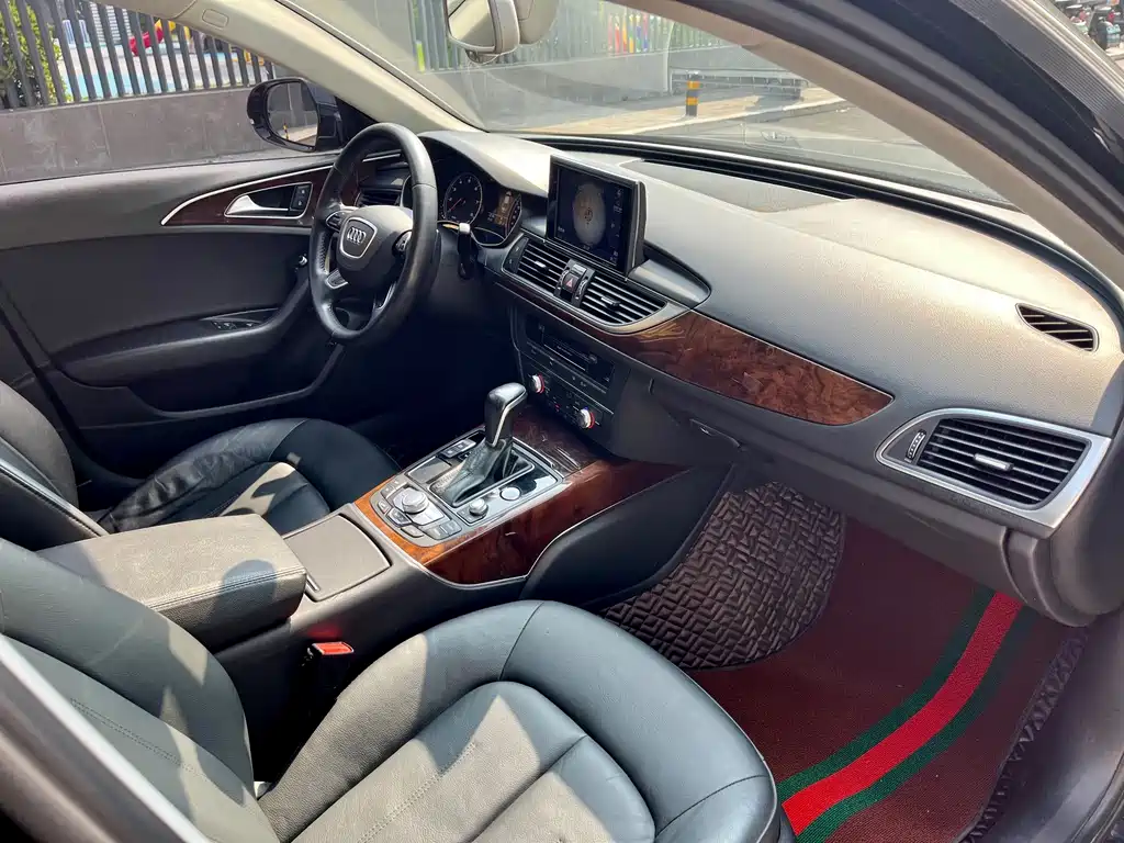 Audi A6L — миниатюра 25