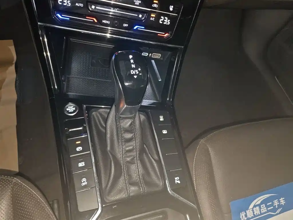Volkswagen Passat — миниатюра 14