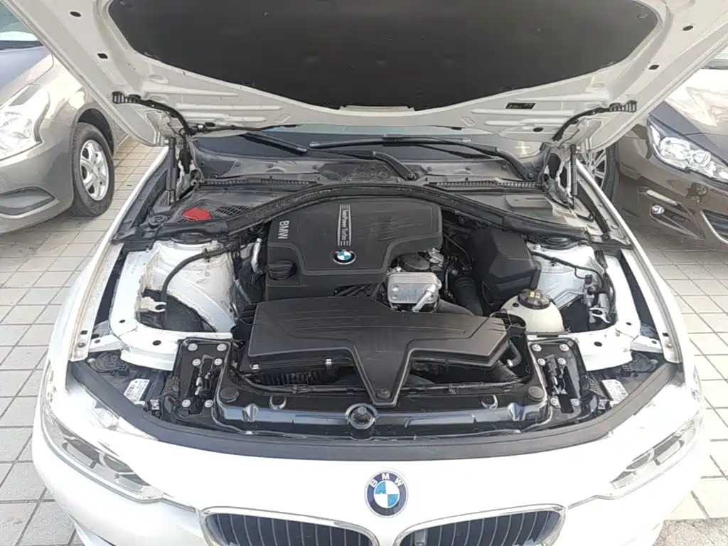 BMW 3 Series — миниатюра 20