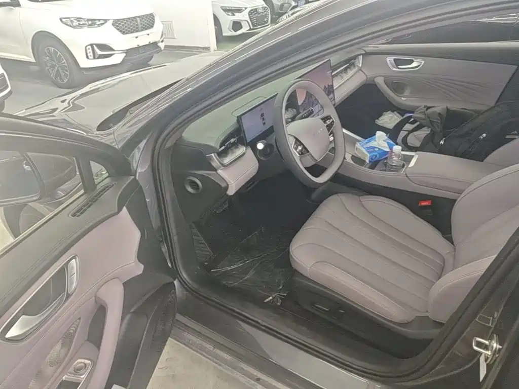 Roewe M7 DMH — миниатюра 16