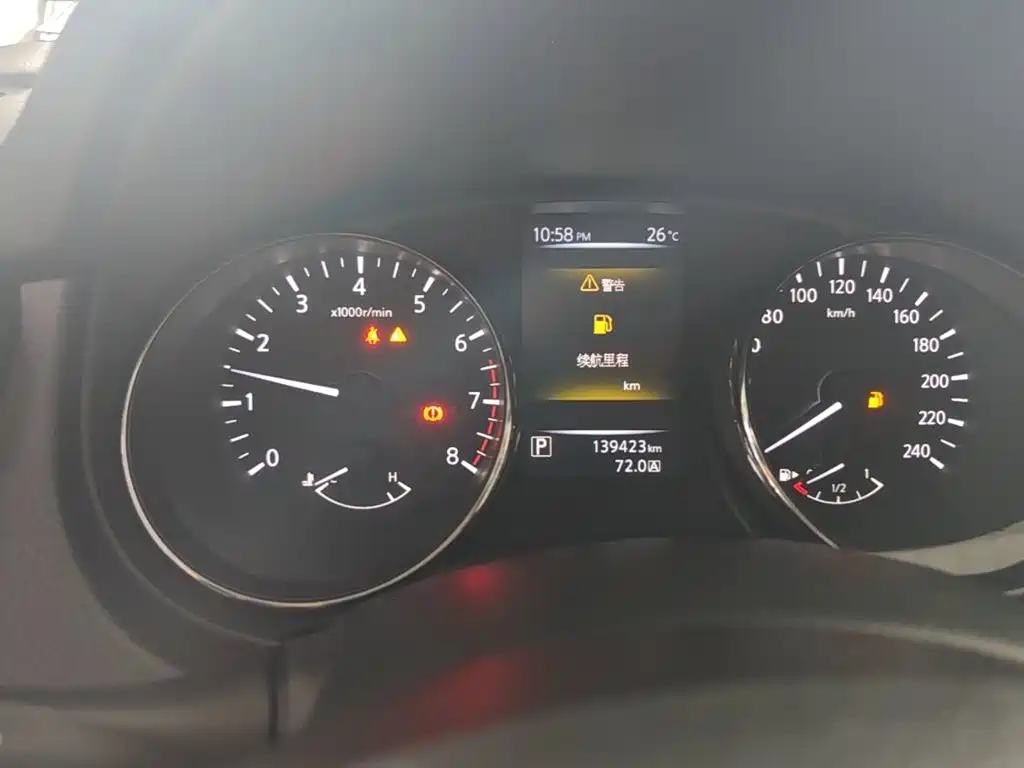 Nissan Qashqai — миниатюра 12
