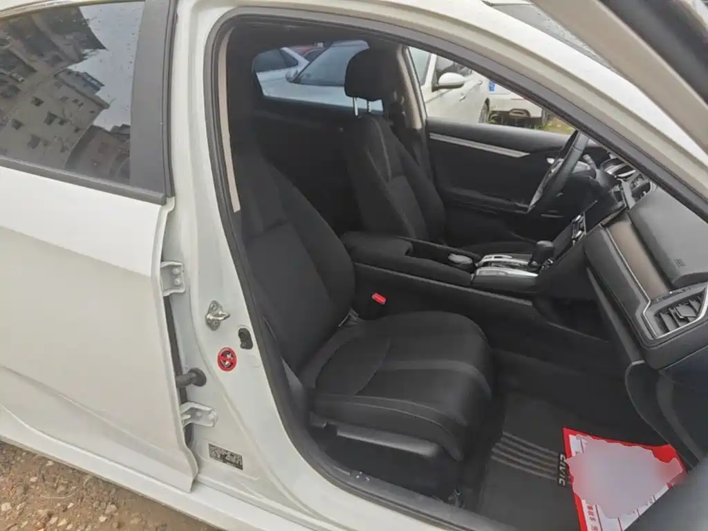 Honda Civic — миниатюра 25