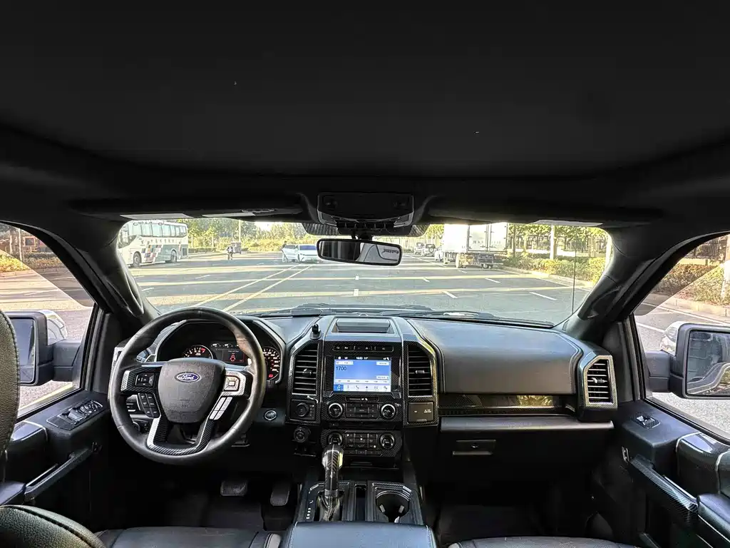 Ford F-150 Raptor — миниатюра 6