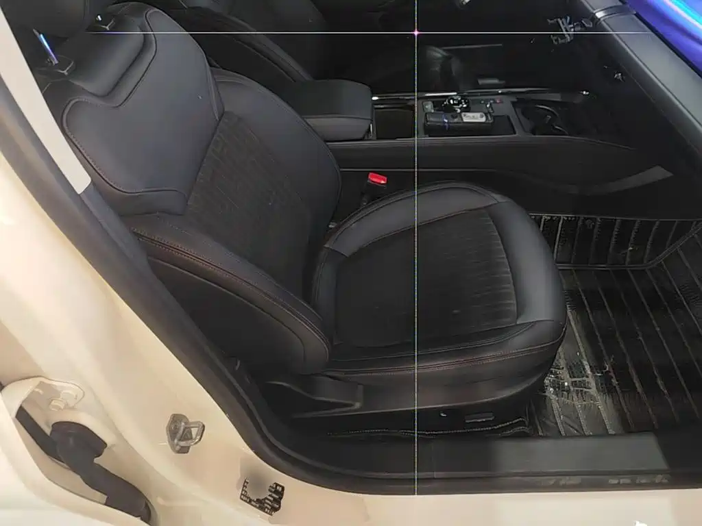 Ford Mondeo — миниатюра 25