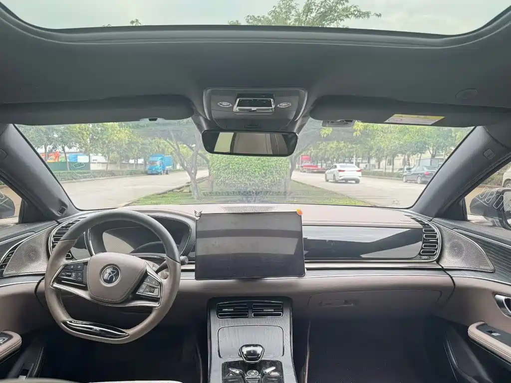 BYD Han — миниатюра 10
