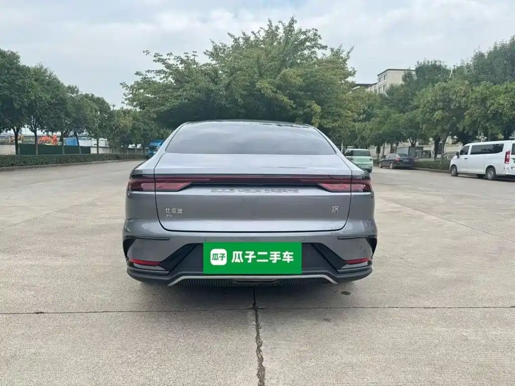 BYD Han — миниатюра 6