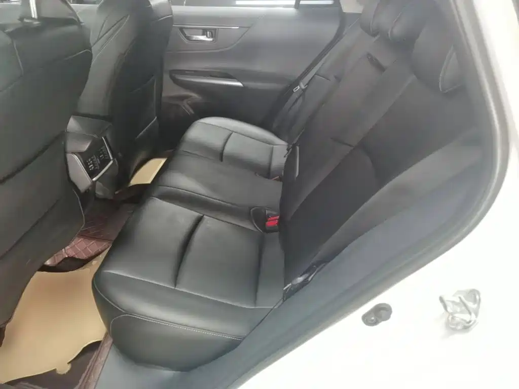 Toyota Harrier — миниатюра 17