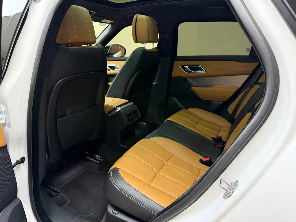 Land Rover Velar — миниатюра 17