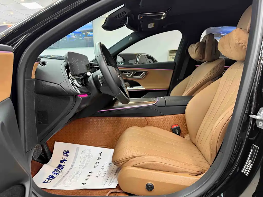 Mercedes-Benz E-Class — миниатюра 6