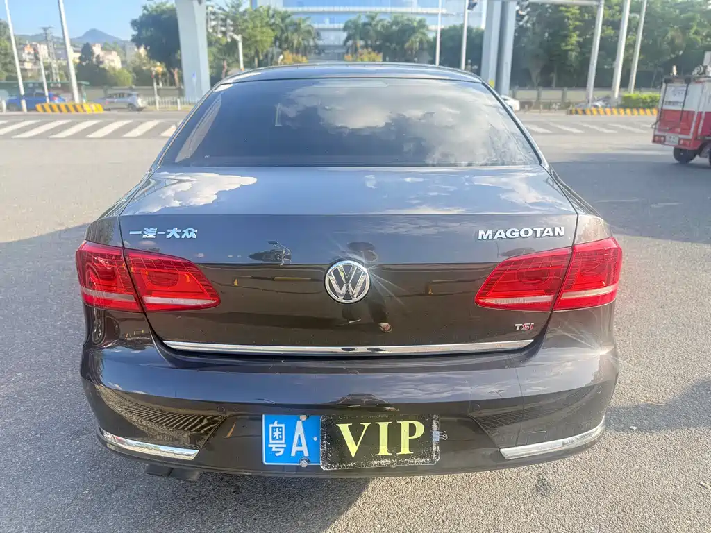 Volkswagen Magotan — миниатюра 6