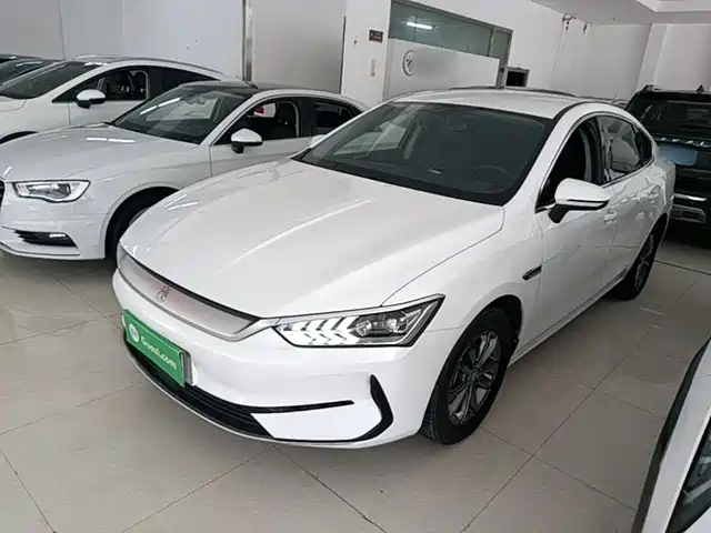 2023 BYD Qin