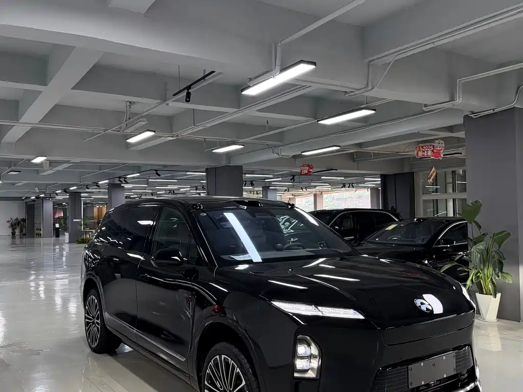 NIO ES8 2026 мест Executive