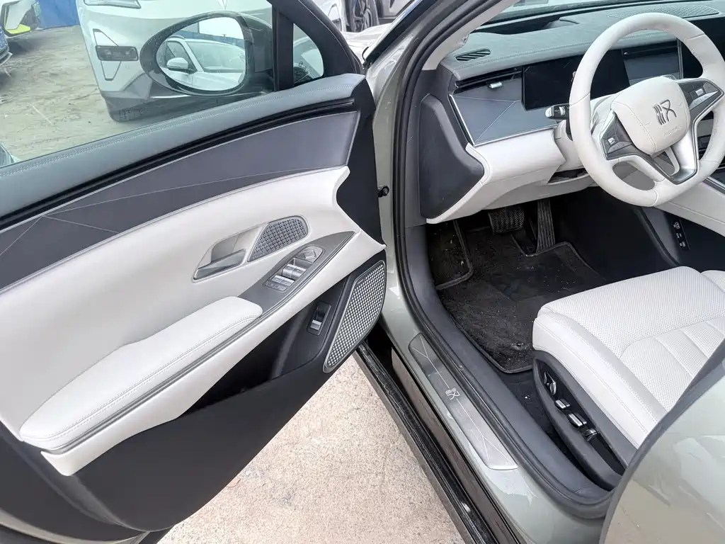 BYD Han L — миниатюра 5