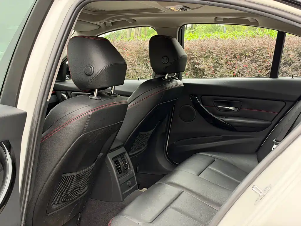 BMW 3 Series (Import) — миниатюра 10