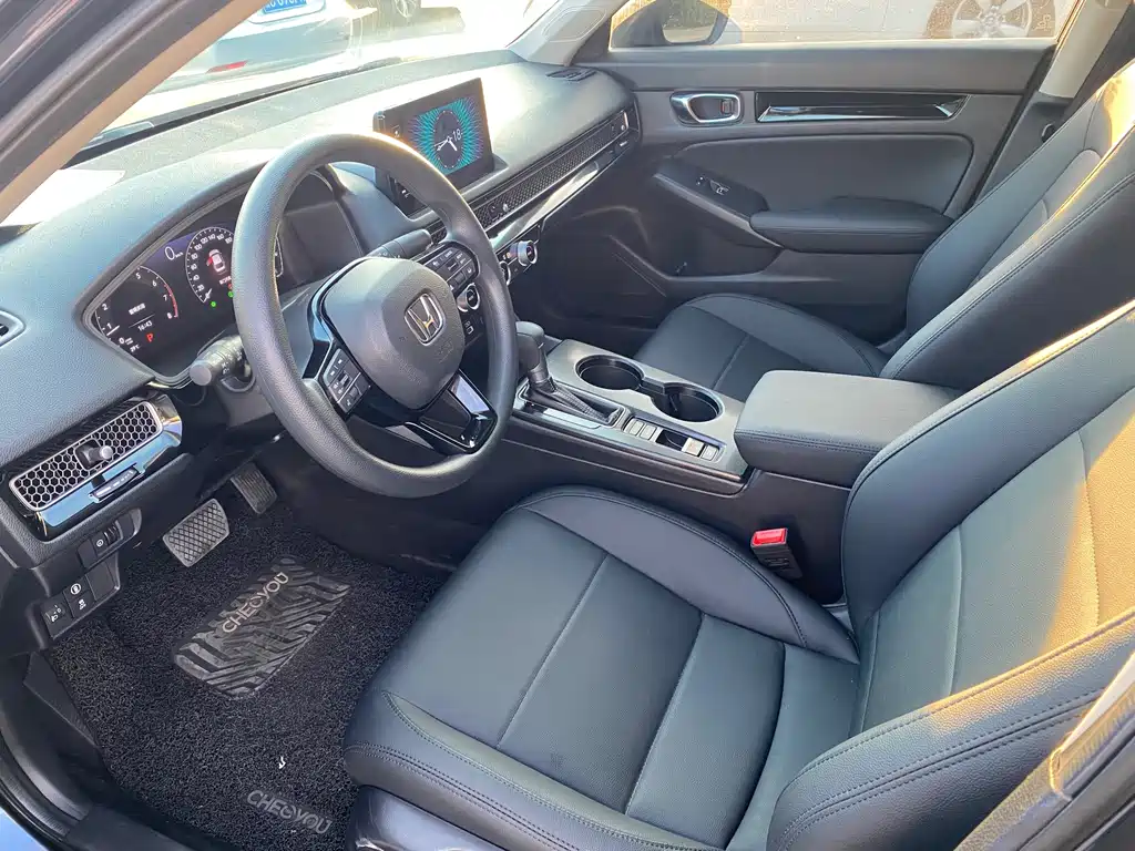 Honda Civic — миниатюра 8