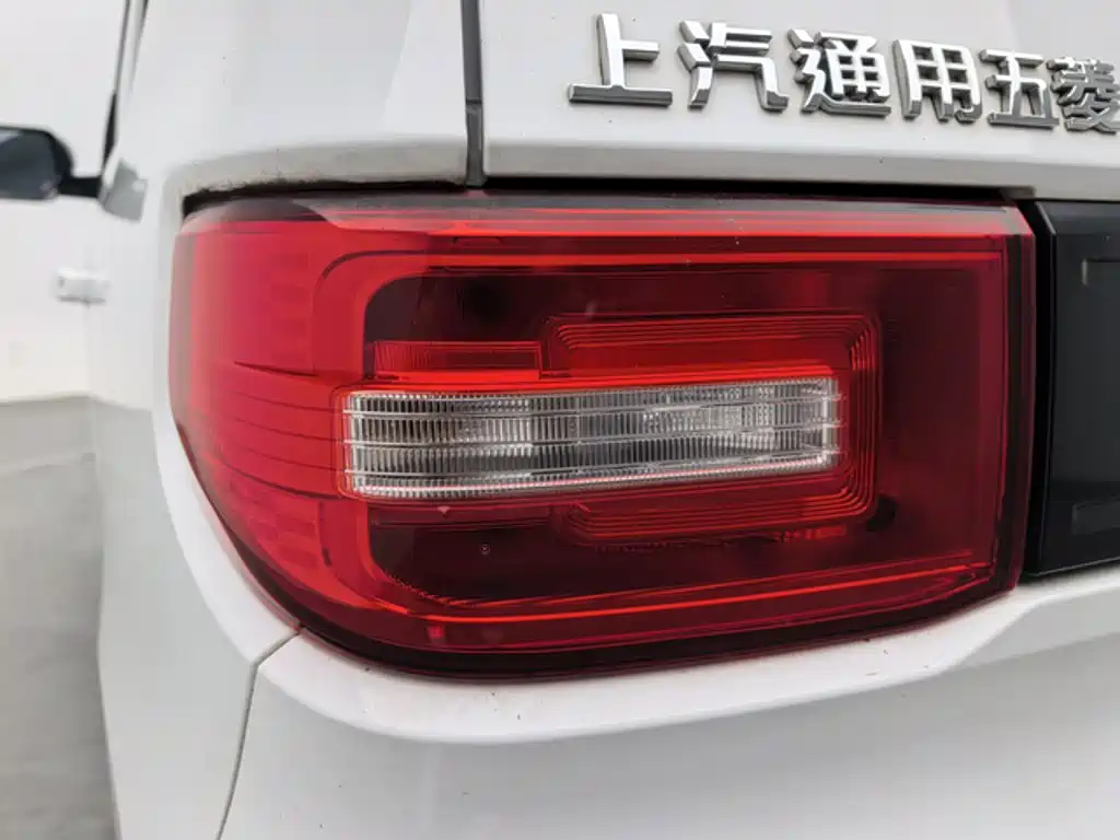 Wuling MINIEV — миниатюра 14