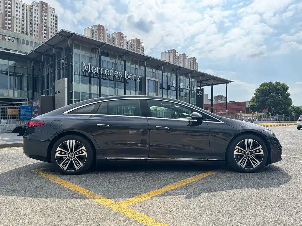 Mercedes-Benz EQS — миниатюра 5